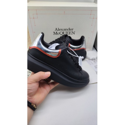 New Arrivals Alexander Mcqueen Sneakers size 35-46 in 197454