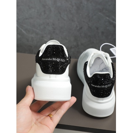 New Arrivals Alexander Mcqueen Sneakers size 35-46 in 197462