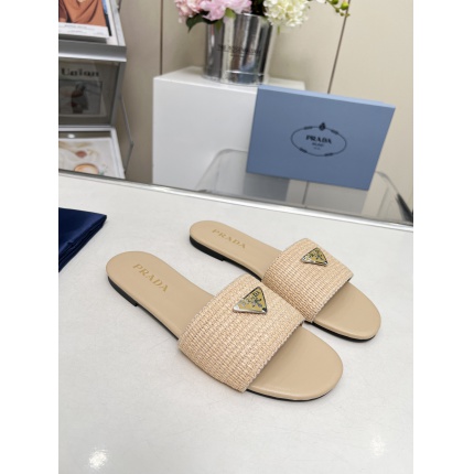 Prada Slippers For Women in 197502