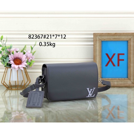 New Arrivals Cheap Louis Vuitton Cross Bags For Men in 197587