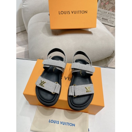 New Arrivals Louis Vuitton Sandals For Women in 197626