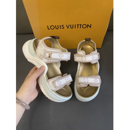 New Arrivals Louis Vuitton Sandals For Women in 197664