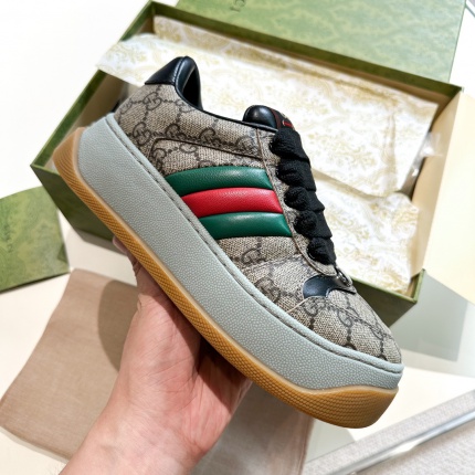 New Arrivals Gucci Sneakers For Women in 197685