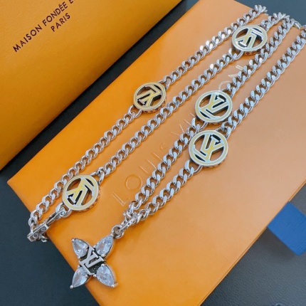New Arrivals Louis Vuitton High quality Necklace in 197852