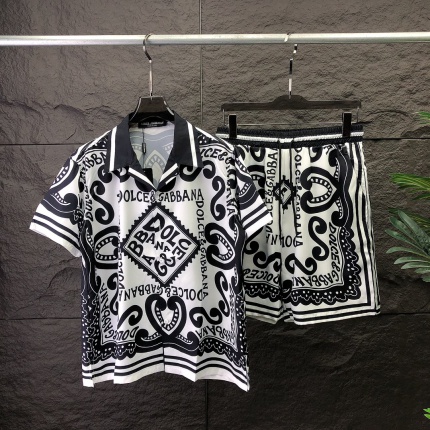 New Arrivals DG Short Tracksuits For Men in 197958