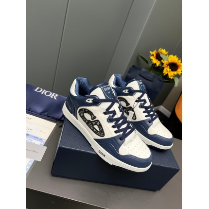 New Arrivals Dior Sneakers For Men in 198127