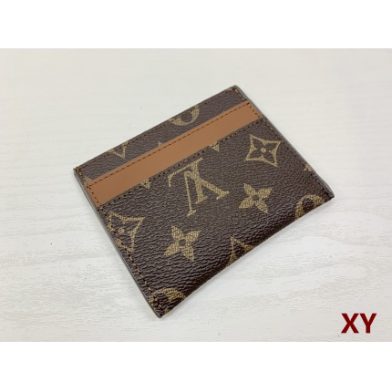 Louis Vuitton Walltes in 198215