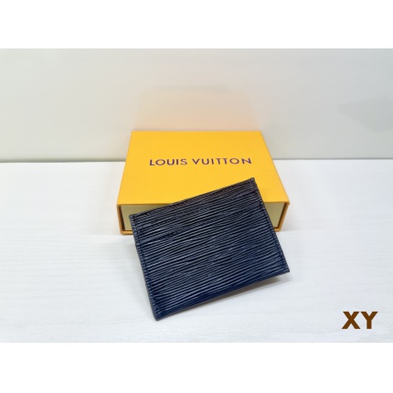 Louis Vuitton Walltes in 198217