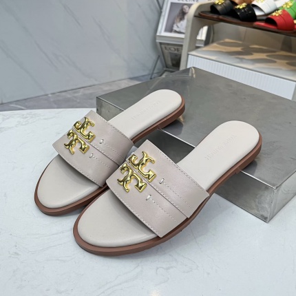 New Arrivals Tory Burch Slippers For Women in 198337