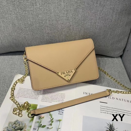 Cheap Prada Handbags in 198390