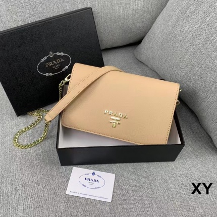 Cheap Prada Handbags in 198393