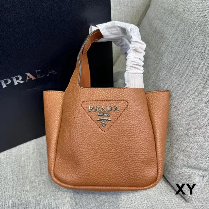 Cheap Prada Handbags in 198398