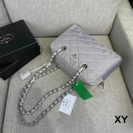 Cheap Prada Handbags in 198410