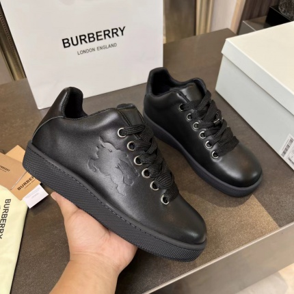 New Arrivals Burberry Sneakers Size 36-46 in 198501