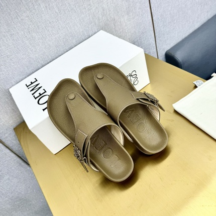 New Arrivals Loewe Slippers Size 35-45 in 198519