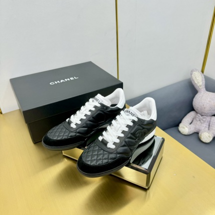 New Arrivals Chanel Sneakers For Women in 198571
