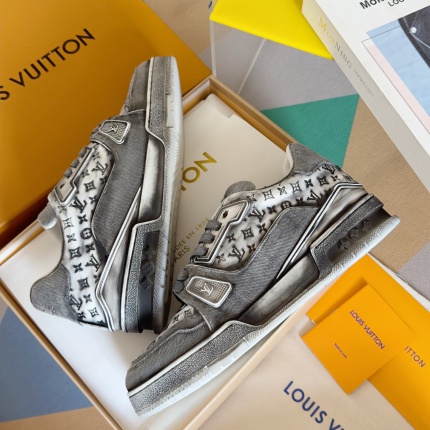 New Arrivals Top quality Louis Vuitton Sneakers in 198766