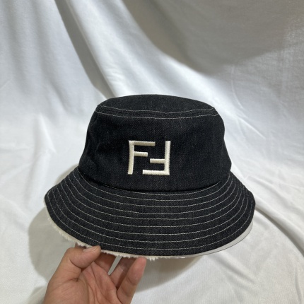 Fendi High quality Hats in 198801