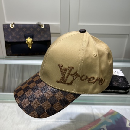 Louis Vuitton AAA Hats in 198808