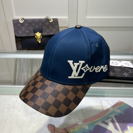 Louis Vuitton AAA Hats in 198809