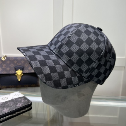 Louis Vuitton AAA Hats in 198812