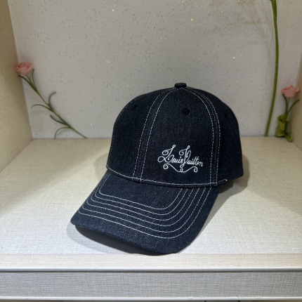 Louis Vuitton AAA Hats in 198821