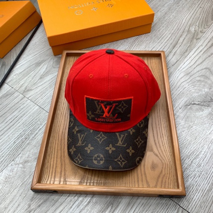 Louis Vuitton AAA Hats in 198832