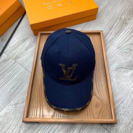 Louis Vuitton AAA Hats in 198838