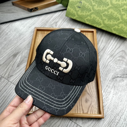 Gucci AAA Hats in 198840