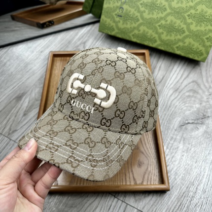 Gucci AAA Hats in 198841