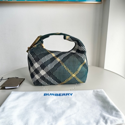 New Arrivals Burberry Top quality Handbags in 198945