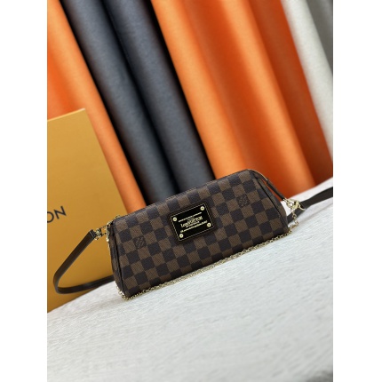 New Arrivals Louis Vuitton AAA quality Shoulder Bags in 198999