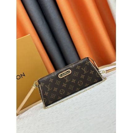 New Arrivals Louis Vuitton AAA quality Shoulder Bags in 199000