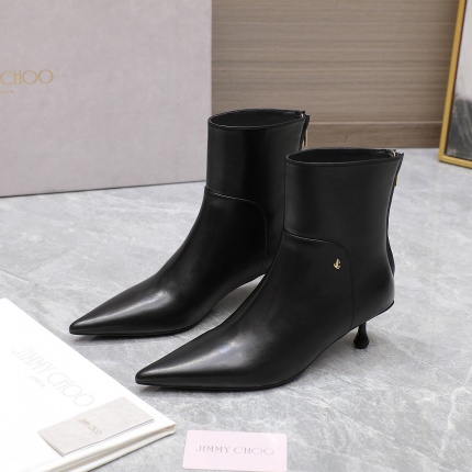 New Arrivals Jimmy Choo Leather Long Boots For Women in 199037