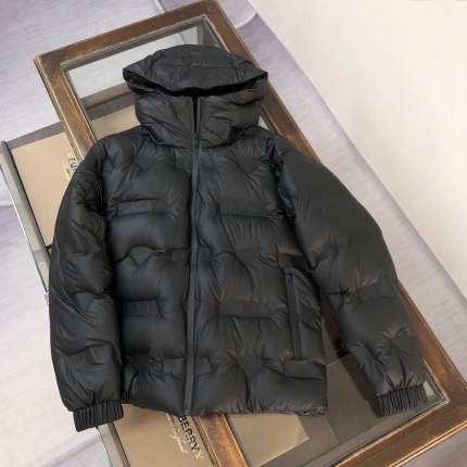 New Arrivals Prada Winter Coats For Men Down Coats For Men in 199215