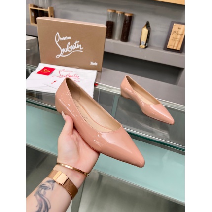 New Arrivals Christian Louboutin Flats For Women in 199240