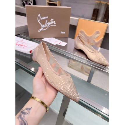 New Arrivals Christian Louboutin Flats For Women in 199267