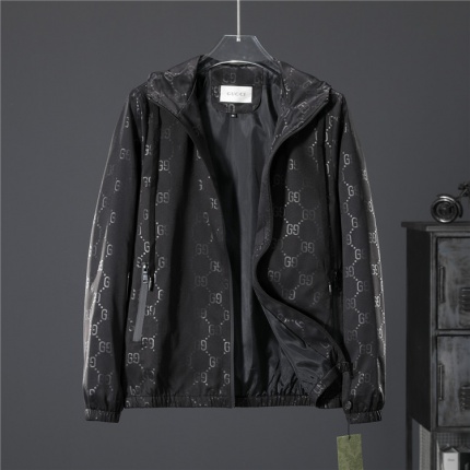 Gucci Thin Jackets For Men in 199389