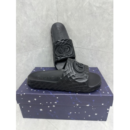 New Arrivals Gucci Slippers For Men in 199458