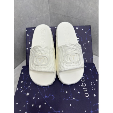 New Arrivals Gucci Slippers For Men in 199459