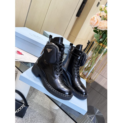 New Arrivals Prada Boots For Women in 199479