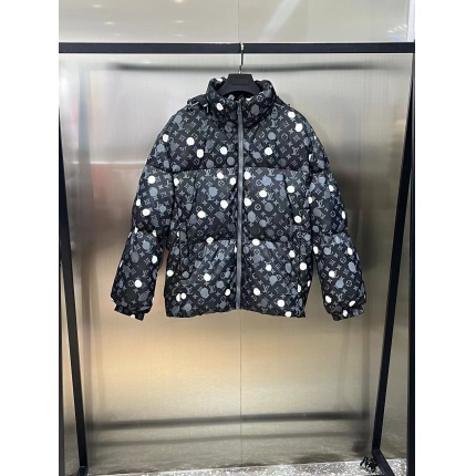 New Arrivals Louis Vuitton Down Coats in 199494