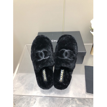 New Arrivals Chanel Fur Slippers For Women in 199537