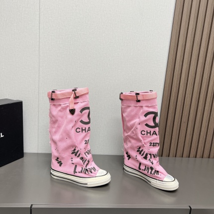 New Arrivals Chanel Sneakers For Women in 199552