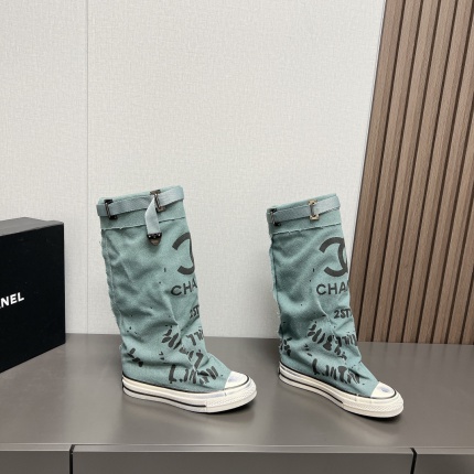 New Arrivals Chanel Sneakers For Women in 199553