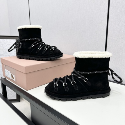 New Arrivals MiuMiu Boots For Women in 199585