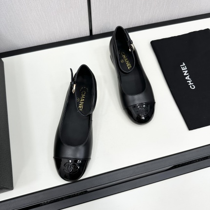 New Arrivals High quality Chanel Loafers For Women in 199594