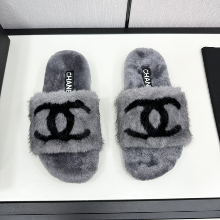 New Arrivals High quality Chanel Fur Slippers For Women in 199608