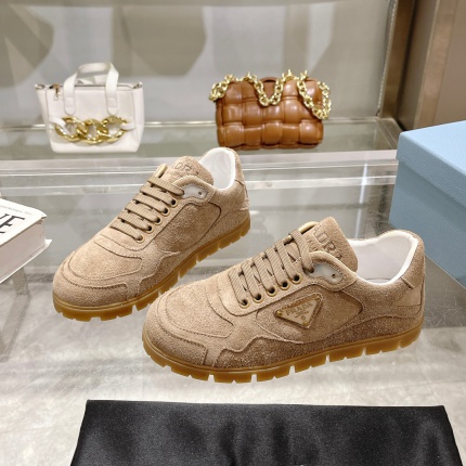 Prada Sneakers For Men in 199811