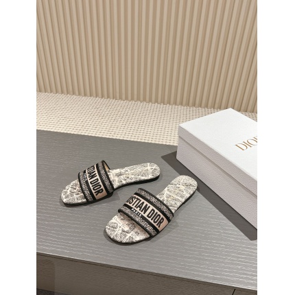Dior Slippers For Women in 199912